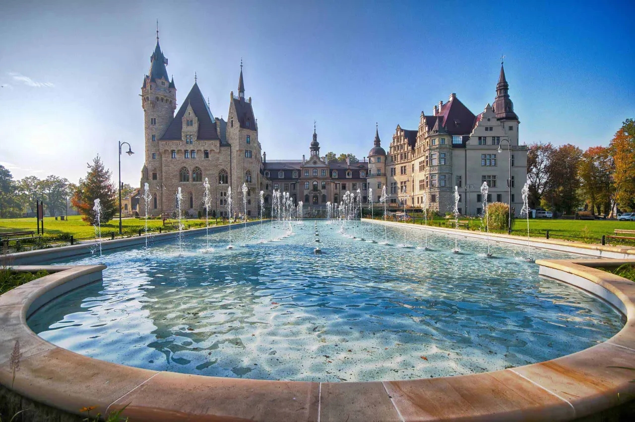 Zamek Moszna atrakcje, które zaskoczą każdego odwiedzającego