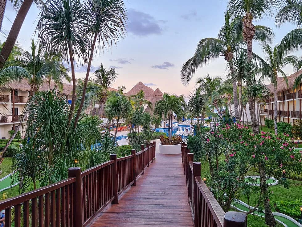 Gdzie rezerwować noclegi, aby uniknąć ukrytych kosztów?