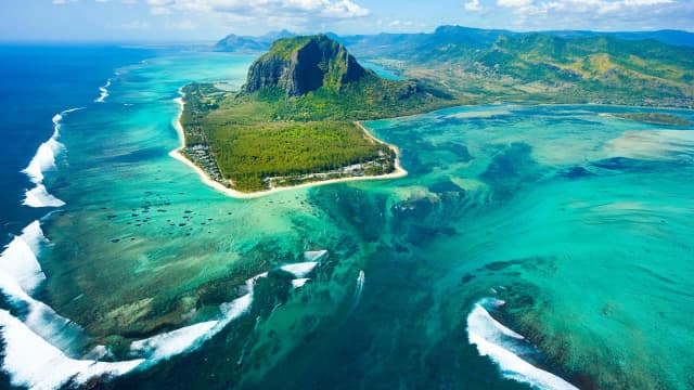 Mauritius pogoda kiedy jechać: uniknij deszczu i ciesz się słońcem